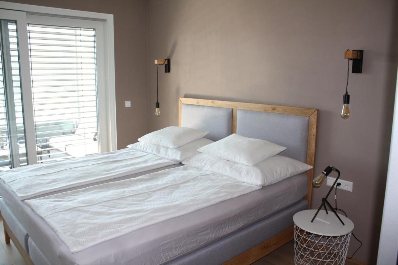 Top 20 Alpe Maritima - Ferienapartment Alps & Lake Annenheim Exteriör bild